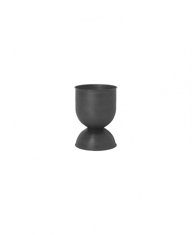 Ferm Living Hourglass Pot, medium H 59 cm Ø 41 cm Black Svart