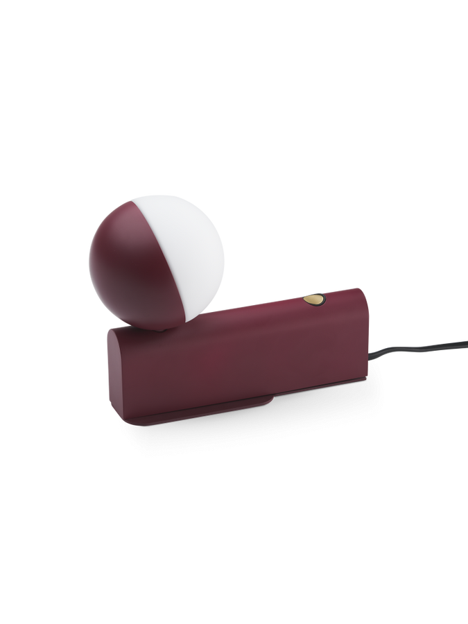 Northern Balancer Mini Wall Table Lamp Cherry Red , rød vegglamp