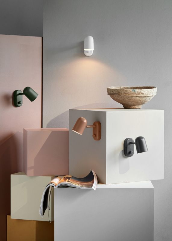 Northern Buddy Wall Lamp Dark Grey, Mørkegrå vegglampe