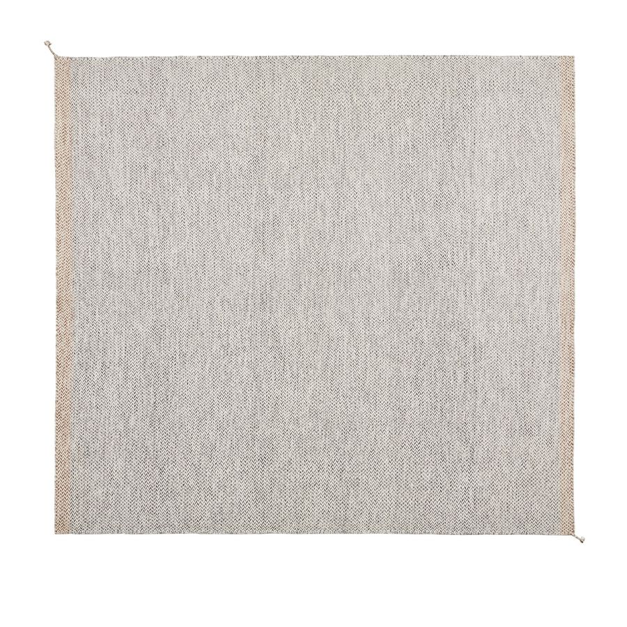 Muuto Ply Rug 280 x 280 Black White Teppe Svart Hvit