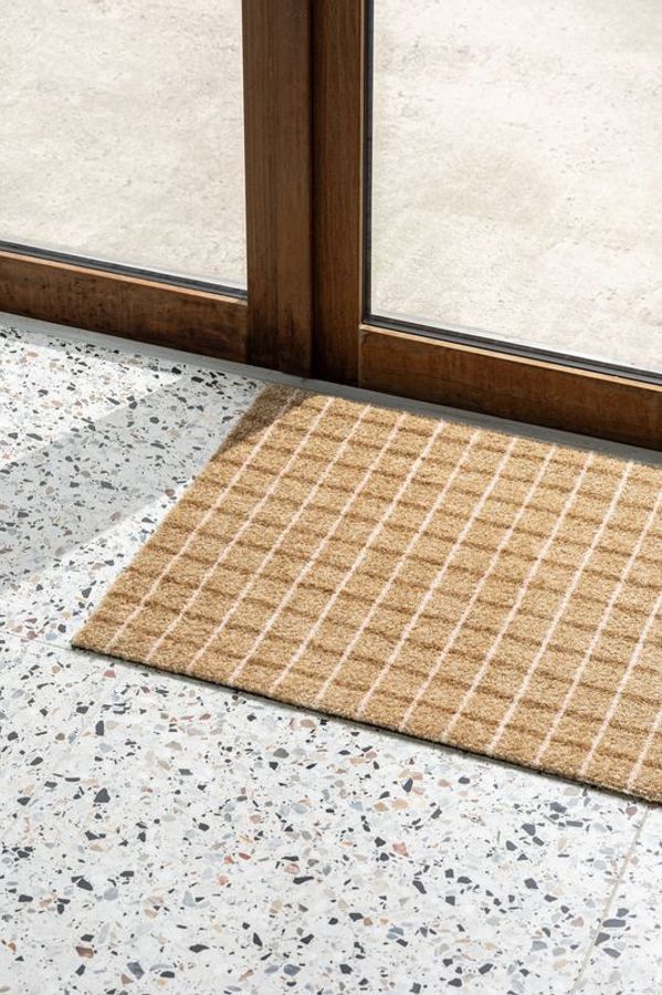 HEYMAT 60 x 85 Grid Chocolate Strawberry Door Mat Dørmatte teppe