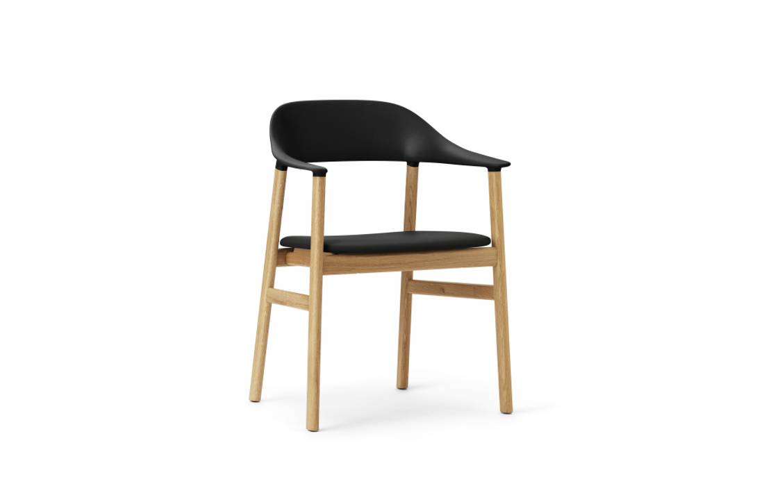 Normann Copenhagen Herit Armchair, Polstret leather Black oak