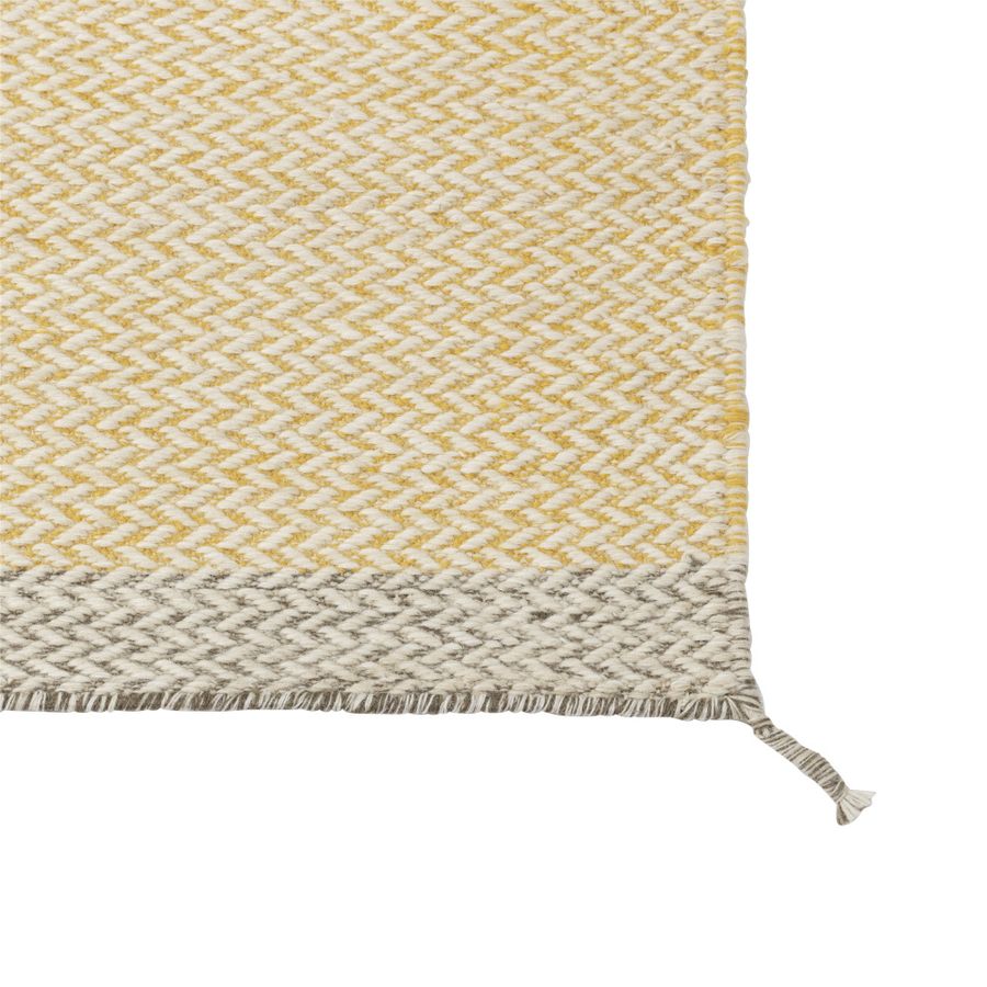 Muuto Ply Rug 200 x 300 Yellow Teppe Gul